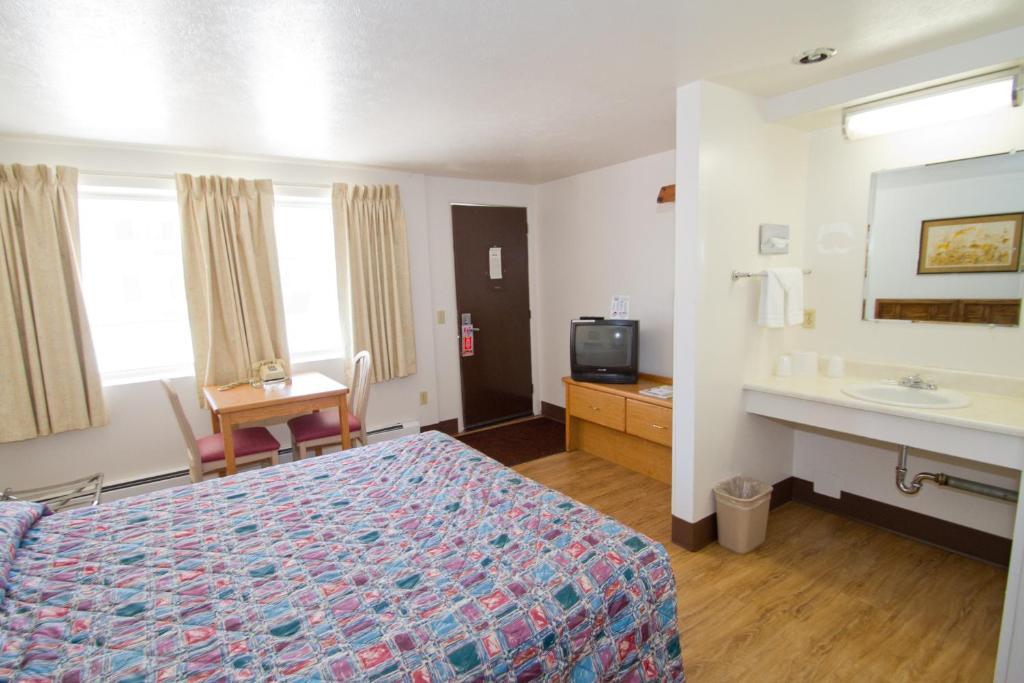 Brooks St. Motor Inn Мисула Екстериор снимка