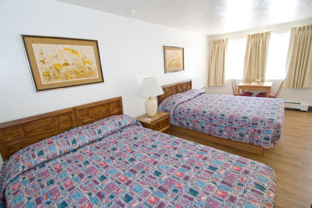 Brooks St. Motor Inn Мисула Екстериор снимка